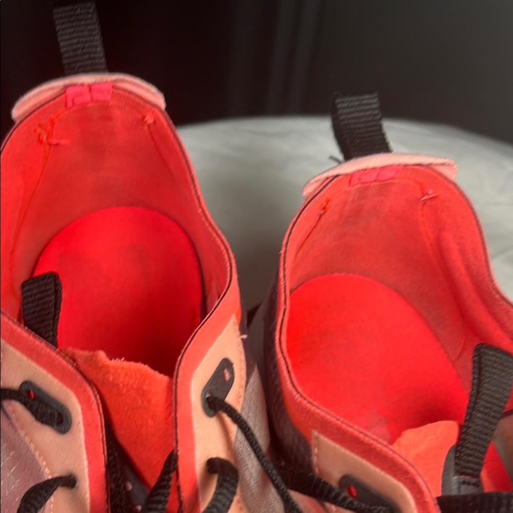 Nike AIR MAX Women's  Running Shoes size 8.5 - Picture 7 of 16